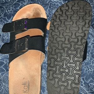 Kali sandals